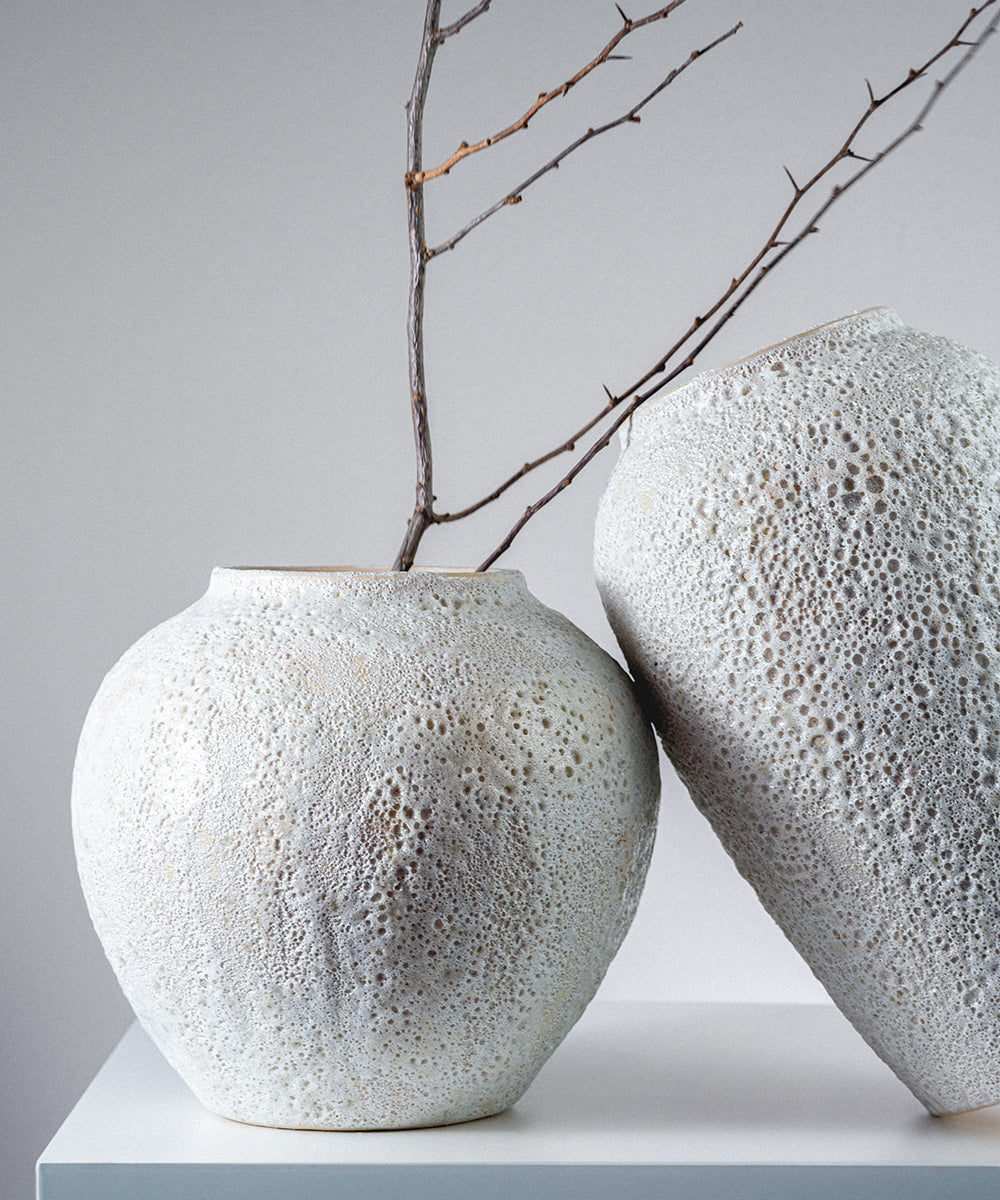 Cora - round, hand-finished sculptural vase by pluto. Dubai