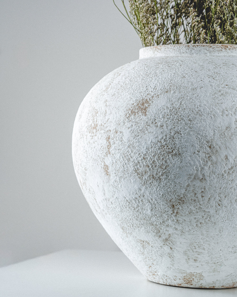 Iris, pluto. home decor vase, made in Dubai