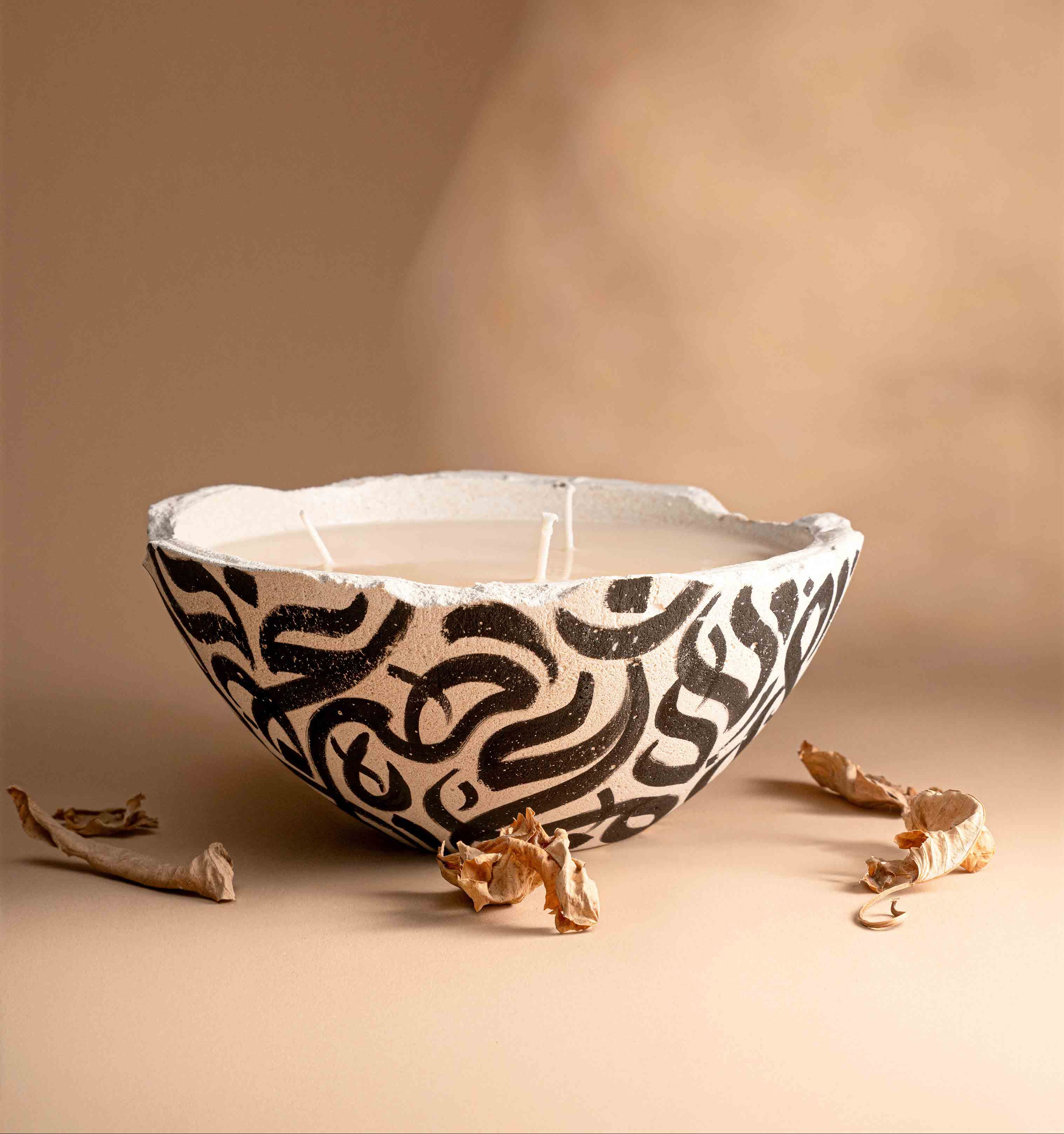 Layali Collection Eries candle, hand-poured soy wax candle in sculptural Eries bowl, pluto. Dubai
