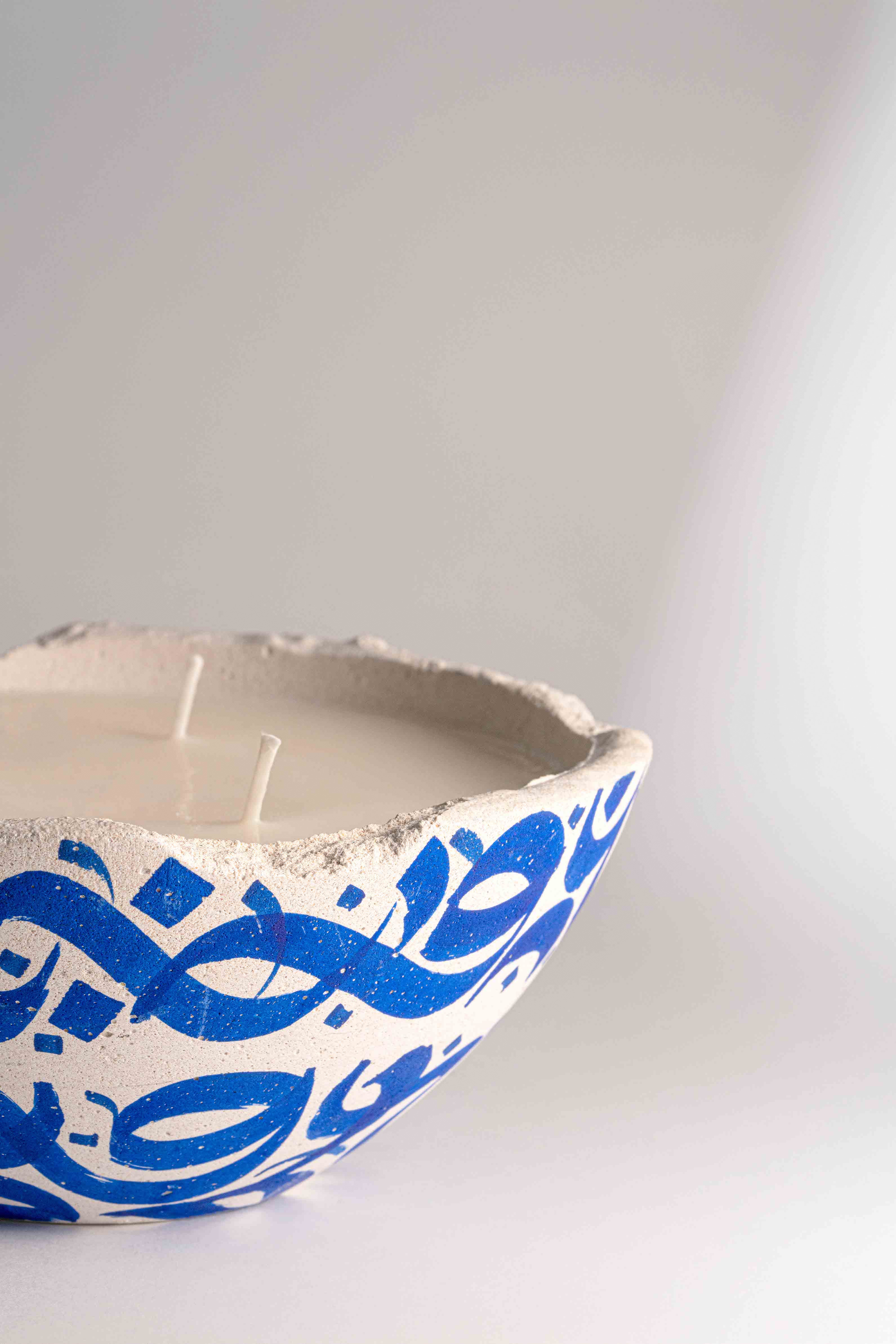 Layali Collection Eries candle, Eries bowl candle by pluto., hand-finished in Dubai