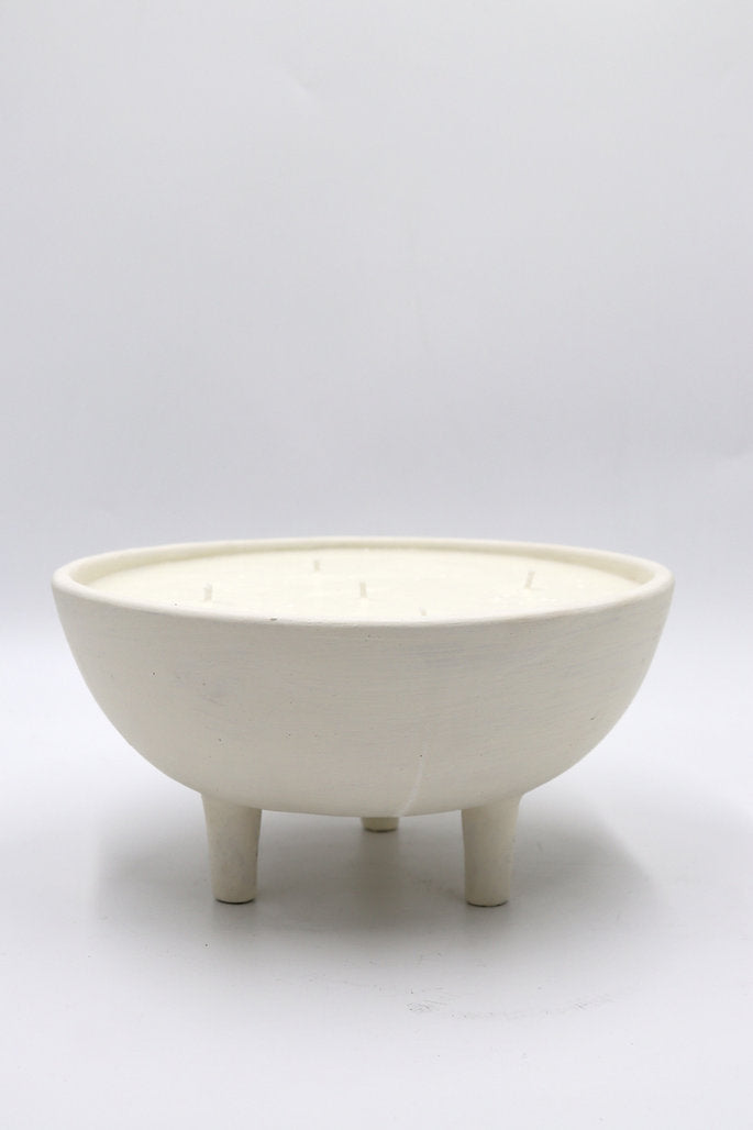 Dione 5wick candle, hand-finished home decor by pluto. Dubai