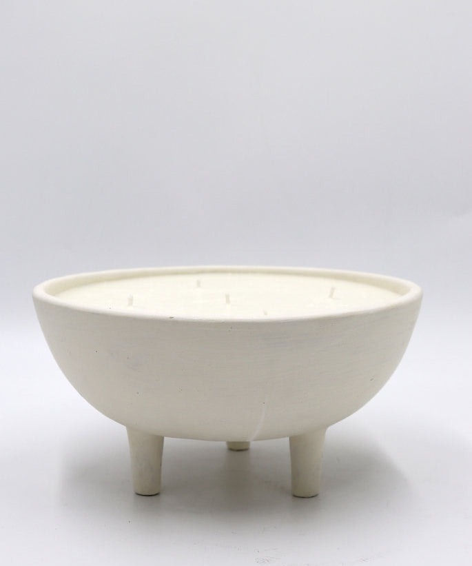 Dione 5wick candle, hand-finished home decor by pluto. Dubai
