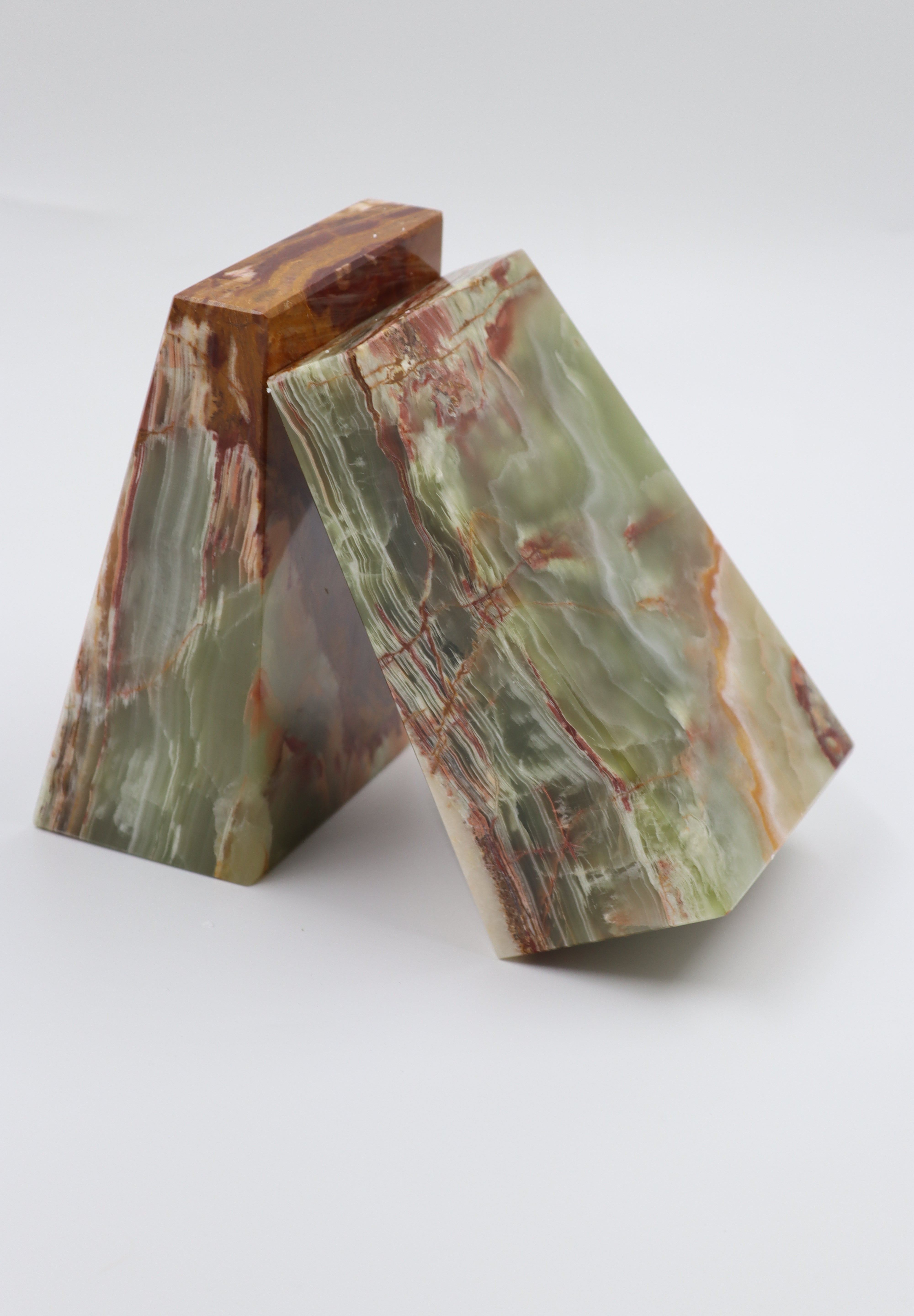 Green onyx bookends, hand-finished home decor by pluto. Dubai
