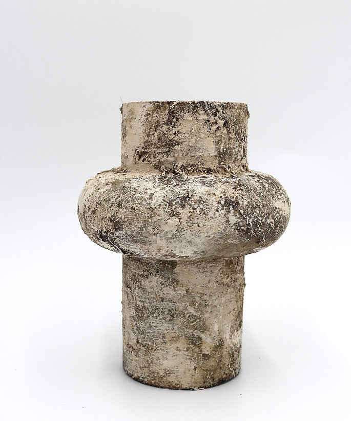 Rhia vase, hand-finished sculptural vase by pluto. Dubai