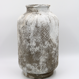 Akilah vase in Stone, pluto. home decor vase, made in Dubai