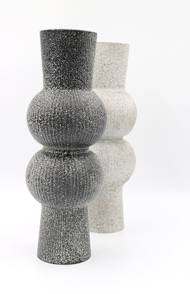 Charon vase in Black, pluto. home decor vase, made in Dubai